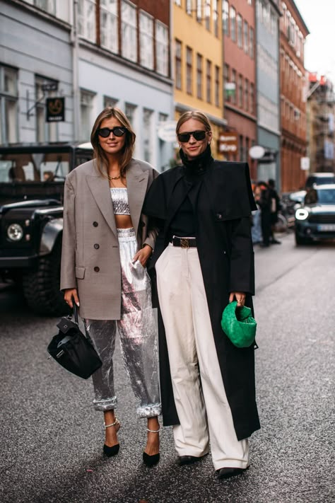 Copenhagen Street Style SS22: The Best Looks Outside the Shows - FASHION Magazine Nyfw Black Outfits, Street Style 2022, Copenhagen Fashion Week Street Style, Copenhagen Street Style, Fashion Week Outfit, 2022 Style, Copenhagen Fashion, Copenhagen Style, Copenhagen Fashion Week