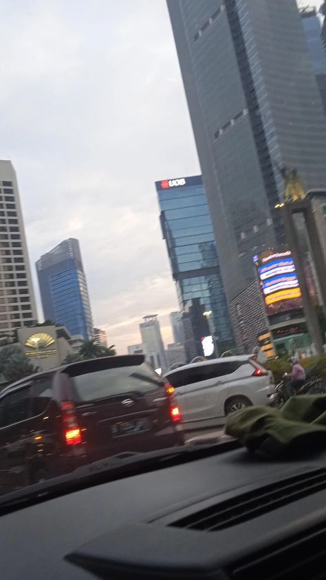 Jalan Tol Jakarta Aesthetic, Pap Jakarta Siang, Kota Jakarta Aesthetic, Pap Jakarta, Tempat Aesthetic, Jakarta City, Kpop Store, Light City, Foto Pin