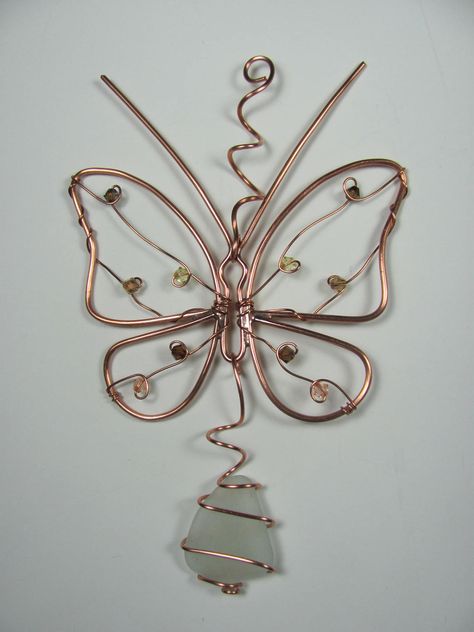 Wire Christmas decoration Wire Butterfly, Wire Creations, Wire Ornaments, Wire Craft, Wire Jewelery, Butterfly Ornaments, Bijoux Fil Aluminium, Metal Butterfly, Diy Wire Jewelry