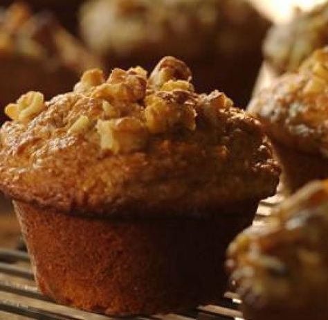 LOW-FAT BANANA BRAN FLAKE MUFFINS #low-fat #fiber #justapinchrecipes Bran Flake Muffins, Banana Bran Muffins, Muffins Blueberry, Bran Muffin Recipes, Morning Glory Muffins, Bran Muffins, Healthy Muffin Recipes, Apple Muffins, Healthy Muffins