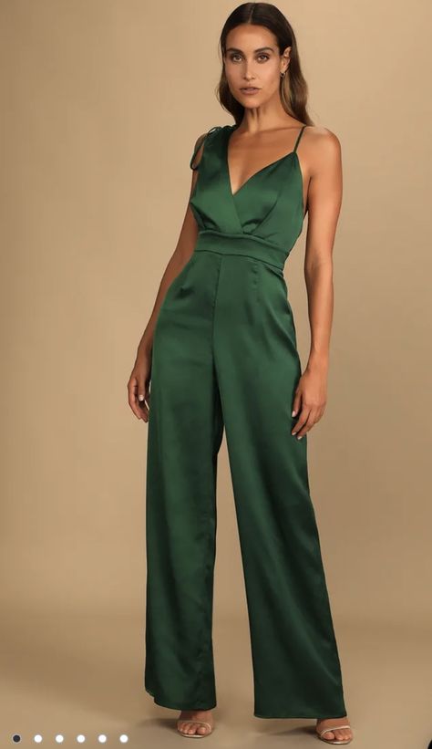 Cute Day Date Outfits, Prom Jumpsuit, Indie Fits, Satin Jumpsuit, Green Jumpsuit, Fashion Things, Brunch Outfit, Beach Fashion, Date Outfits