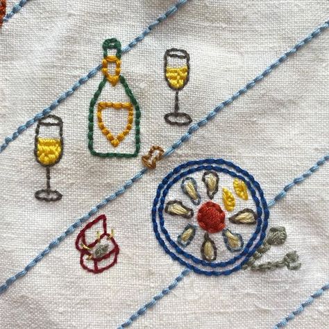 Seafood Embroidery, Italian Embroidery Design, Oyster Embroidery Designs, Picnic Embroidery, Embroidery Aesthetic Ideas, Champagne Embroidery, Breakfast Embroidery, Pasta Embroidery, Oyster Embroidery