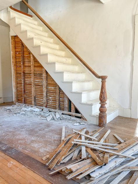 OUR DRAMATIC STAIRCASE MAKEOVER | Everyday Laura Old House Staircase Makeover, Dutch Colonial Staircase, Colonial Staircase Ideas, Stairway Makeover Entryway, Shaker Style Staircase, Old Farmhouse Staircase, Opening Up A Staircase Wall, Vintage Stair Railing, 90s Staircase Makeover