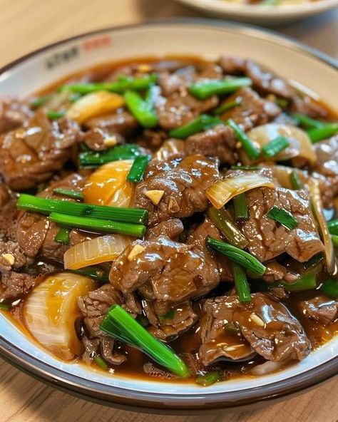 Easy Diabetic Recipes 🧄🧅🌶 | Oyster Sauce Beef & onion STIR-FRY | Facebook Air Fryer Recipes For Beginners, Best Freeze Dried Food, Stir Fry Ingredients, Seafood Boil Recipes, Asian Stir Fry, Asian Beef, Christmas Meals, Stove Top Recipes, Festive Recipes