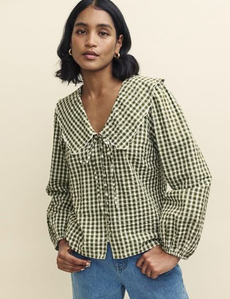 Green Gingham Peter Pan Collar Long Sleeve Blouse | Nobody's Child Preppy Blouse Outfit, Collar Peter Pan, Peter Pan Collar Aesthetic, Peter Pan Blouse Outfit, Peter Pan Collar Outfit, Durga Puja Outfit, Summer Waistcoat, Big Collar Blouse, Peter Pan Blouse