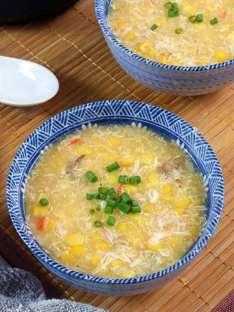 Crab Corn Soup, Sweetcorn Soup Recipes, Crab And Corn Soup, Sweetcorn Soup, Chicken And Sweetcorn Soup, Chicken Corn Soup, Chinese Soups, Chinese Soup Recipes, Corn Soup Recipes