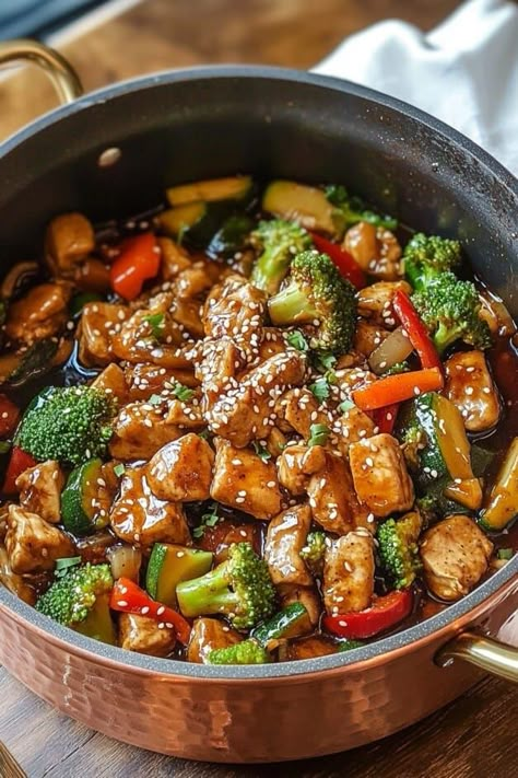 Best Chicken Stir Fry With Vegetables, Ww Stir Fry Recipes, Colorful Dinner Recipes, Low Sodium Chicken Stir Fry, Healthy Chicken Stir Fry With Vegetables, Healthy Veggie Stir Fry, Dinner Recipes Stir Fry, Asian Stir Fry Recipes, Weight Watchers Dinner Ideas