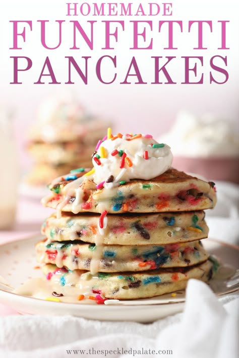 Pancake Icing Recipe, Funfetti Pancake Mix Recipes, Confetti Pancakes, Pancakes Birthday, Cake Batter Pancakes, Birthday Cake Pancakes, Funfetti Pancakes, Kid Dinner, Birthday Pancakes