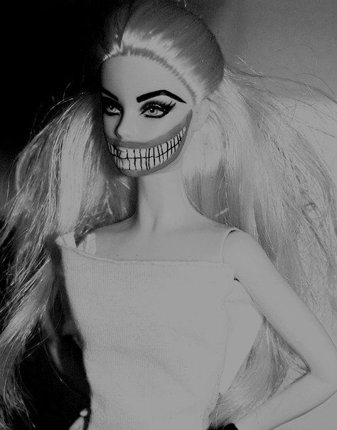 -- Scary Barbie, Creepy Barbie, Crazy Barbie, Goth Barbie, Scary Images, Black Like Me, Tonner Dolls, Bad Barbie, Im A Barbie Girl