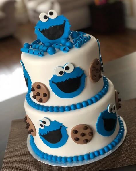 Hood Gender Reveal Ideas, Cookie Monster Pinata, Cookie Monster Cake Ideas, Cookie Monster Birthday Cake, Cookie Monster Baby Shower Cake, Cookie Monster 1st Birthday Decorations, Cookie Monster 1st Birthday Cake, Cookie Monster Baby Shower Ideas, Cookie Monster Cakes