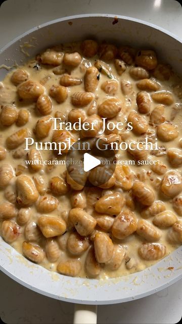 MacKenzie Smith on Instagram: "Episode 1 of PUMPKIN POWER! Up first is Trader Joe’s Pumpkin Gnocchi with a Caramelized Onion Cream Sauce. Seriously, no notes. It is perfect and i can’t wait for you to find them!!  ⭐️Comment “Pumpkin Power” to get the full recipe sent straight to your inbox!  ⭐️INGREDIENTS⭐️ 2 packs Trader Joe’s Pumpkin Gnocchi  4 tbsp salted butter, divided  2 tbsp olive oil 2 onions, finely diced 1/4 tsp kosher salt 1/4 tsp red pepper flakes 1/4 cup water 1/2 tsp fresh thyme 1 cup heavy cream 1/2 cup parmesan cheese, grated Flaky salt & fresh cracked pepper   ⭐️INSTRUCTIONS⭐️ 1. Add salted butter and olive oil to a large nonstick skillet over medium heat. 2. Add onions, kosher salt and red pepper flakes and stir. Turn the heat down to medium-low and caramelize, stirring o Trader Joes Pumpkin Gnocchi Recipes, Trader Joe’s Pumpkin Gnocchi, Onion Cream Sauce, Mackenzie Smith, Pumpkin Gnocchi, Family Meal Prep, Pumpkin Dishes, Trader Joes Recipes, Gnocchi Soup