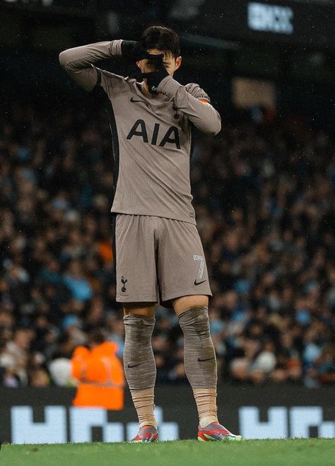 Son Heung Min Wallpaper, Tottenham Hotspur Wallpaper, Heung Min Son, Son Heungmin, Son Heung Min, Game Download Free, Football Wallpaper, Tottenham Hotspur, Soccer Players