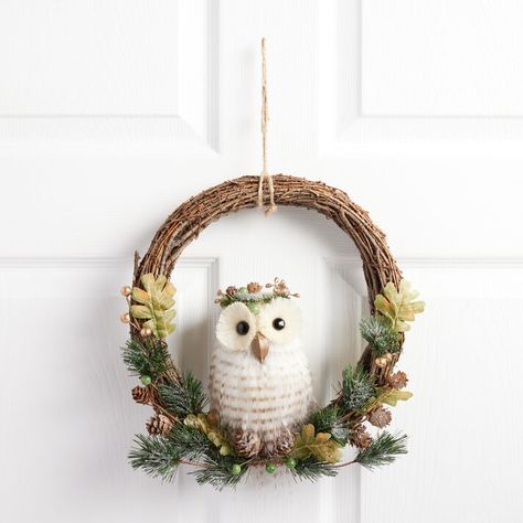 Vine Wreath With Faux Fur Queen Owl - World Market Owl Christmas Wreaths, Ring Wreath, Owl Wreaths, Christmas Wreaths & Garlands, Vine Wreath, Wreaths And Garlands, Paper Flowers Craft, Wreaths & Garlands, Holiday Decor Christmas