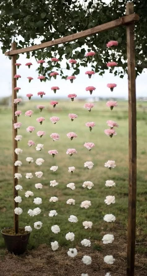 Bridal Shower Ideas Photo Booth, Bridal Shower Photo Area Ideas, Hanging Flowers Wedding Backdrop, Hanging Flower Backdrop Wedding, Wedding Backdrop For Photos, Boho Spring Wedding Decorations, Simple Ceremony Backdrop, Wedding Photo Area Backdrop Ideas, Engagement Decorations Diy