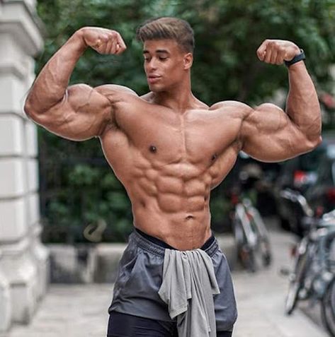 Super Buff Guy, Muscle Growth Comic Male, Natural Bodybuilding Men Physique, Black Bodybuilders Men, Big Strong Men, Large Muscular Men, Buff Man, Man Physique, Muscle Morph