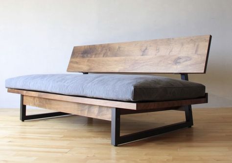 Diy Bank, Wooden Sofa Set Designs, Welded Furniture, Metal Sofa, Wooden Sofa Designs, Minimalist Sofa, Unique Sofas, Industrial Design Furniture, Wooden Sofa Set