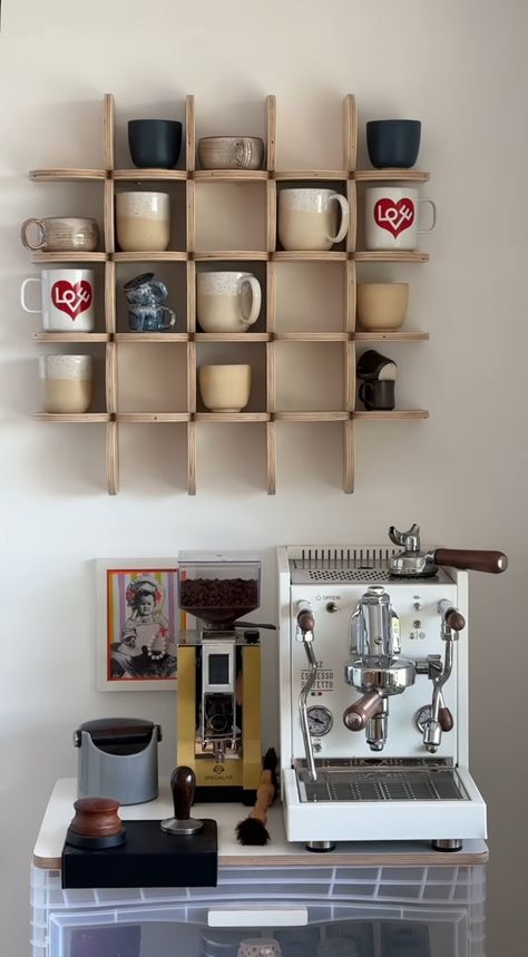 Home Cafe Interior, Home Coffee Station Ideas, Coffee Station At Home, Coffee Bar At Home, Tea Corner, Hangout Space, Home Bar Ideas, Home Coffee Stations, Coffee Nook