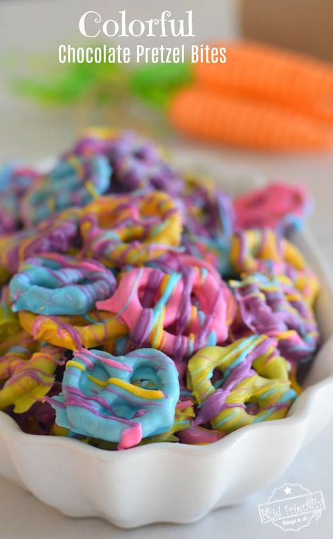 Pretzel Chocolate Bites, Unicorn Bday Party, White Chocolate Covered Pretzels, Unicorn Party Food, Chocolate Covered Pretzel, Unicorn Birthday Party Decorations, Birthday Snacks, Party Bites, Unicorn Party Ideas