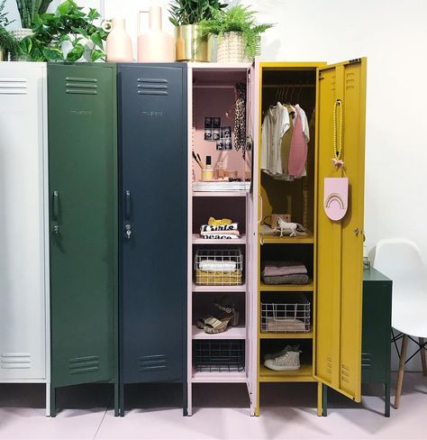 School Locker Organization, Kids Locker, Locker Ideas, Locker Organization, Metal Bookshelf, School Locker, Locker Decorations, School Lockers, Ikea Storage