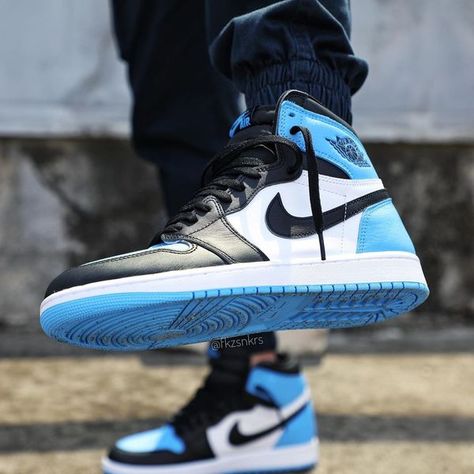 The Air Jordan 1 High OG "UNC Toe" Is a Nod to Michael Jordan's