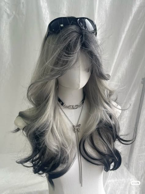 Pretty Hair Cuts, Cool Hair Designs, Hair Inspiration Long, Dyed Hair Inspiration, Cosplay Hair, Hair Inspiration Short, Pretty Hair Color, Hair Stylies, Hair Up Styles