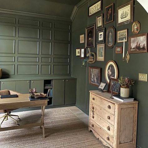 Vogue Green SW 0065 - Historic Color Paint Color - Sherwin-Williams Color Drenching, Ikea Built In, Office Renovation, Family Office, Teal Walls, Green Paint Colors, Best Ikea, Panel Moulding, Kelly Wearstler