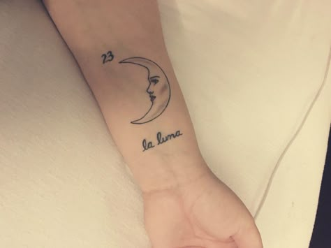 La luna inspired from the loteria La Luna Tattoo, Loteria Tattoo, Luna Tattoo, Tats Ideas, Elephant Tattoos, Piercings And Tattoos, Sleeve Tattoos For Women, Hip Tattoo, Little Tattoos