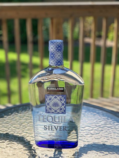 Costco Kirkland Signature Silver Tequila Review Sipping Tequila, Costco Food, Organic Breakfast, Costco Meals, Silver Tequila, Tequila Bottles, Instant Oatmeal, Sugar Free Vegan, Margarita Recipes