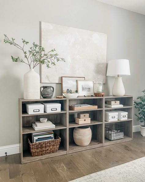 Bookcase Entryway Ideas, Low Bookshelf Styling, Short Bookcase Styling, Horizontal Bookshelf Styling, Short Bookshelf Decor, Style Top Of Bookcase, Short Bookshelf Styling, Home Office Styling, Office Bookcase Styling