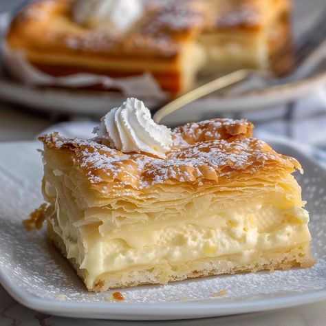 Discover how to make this irresistible Cheesecake Crescent Rolls Casserole, a perfect blend of creamy and crispy layers! Cheesecake Crescent Rolls, Fun Cheesecake Recipes, Crescent Roll Casserole, Crescent Roll Cheesecake, Roll Cheesecake, Dairy Free Cream, Crescent Roll Recipes, Crescent Roll Dough, Roll Recipes