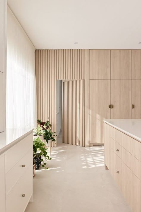 Screenwood | Russell Lea Residence Interior Design Portfolio Layout, Timber Battens, Kitchen 2023, Hidden Doors, Store Room, Small Apartment Interior, Hidden Door, Minimalist Kitchen, Kitchen Inspo