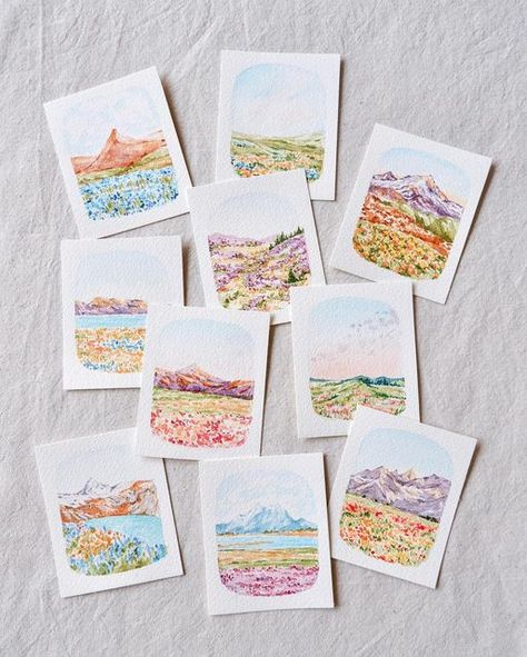 Watercolor On The Go, Miniature Watercolour Painting, Mini Landscape Watercolor, Tiny Watercolor Landscapes, Mini Watercolour Landscapes, Watercolor Art Gift Ideas, Pretty Watercolor Paintings Simple, Watercolor Simple Landscape, Travel Watercolor Painting