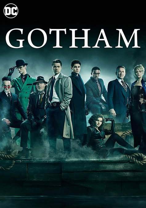 Gotham Bruce And Selina, Dc Posters, Favorite Villains, Gotham Bruce, Gotham Show, Spider Man 2002, Gta Funny, Bruce And Selina, Gotham Cast