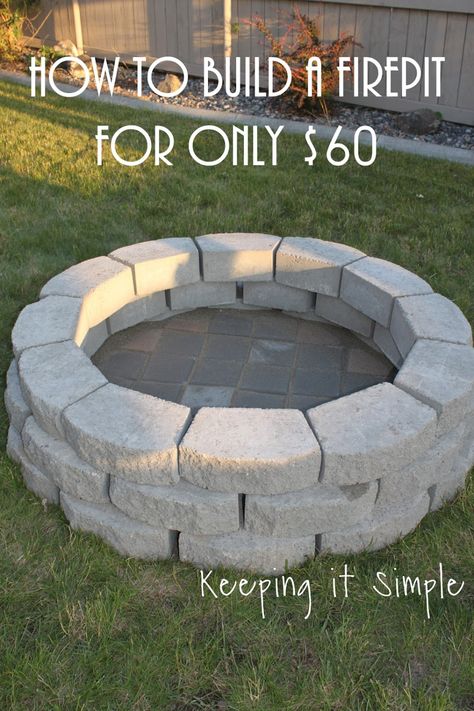 Diy Outdoor Fireplace, Outdoor Fire Pit Designs, Backyard Remodel, Fire Pit Area, Diy Fire Pit, Backyard Inspiration, Backyard Diy Projects, Backyard Fire, Fire Pit Backyard