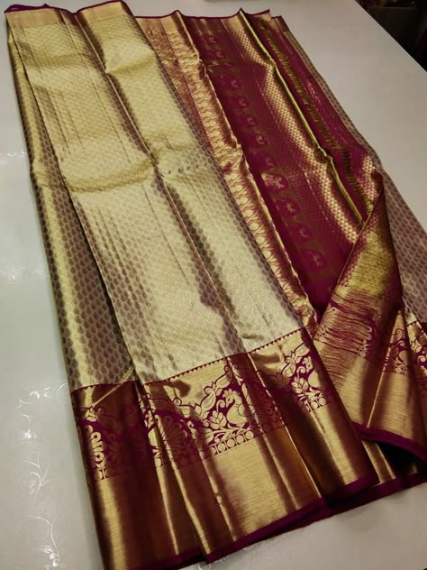 Kanjipuram Silk Sarees Bridal, Sarees Pattu Weddings, Latest Kanchi Pattu Sarees Wedding, Latest Silk Sarees, Sarees South Indian, Kanjivaram Sarees Silk, Indian Bridal Sarees, Bridal Sarees South Indian, South Silk Sarees