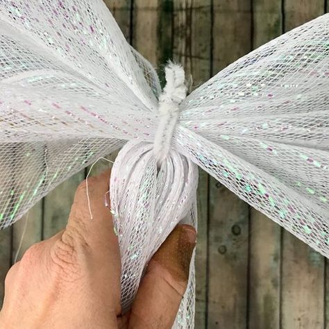 Deco Mesh Christmas Angel Tutorial — Day to Day Adventures Deco Mesh Angels, Mesh Angels, Angel Tutorial, Angel Ornaments Diy, Diy Christmas Angel Ornaments, Deco Mesh Garland, Mesh Crafts, Deco Mesh Crafts, Christmas Angel Crafts