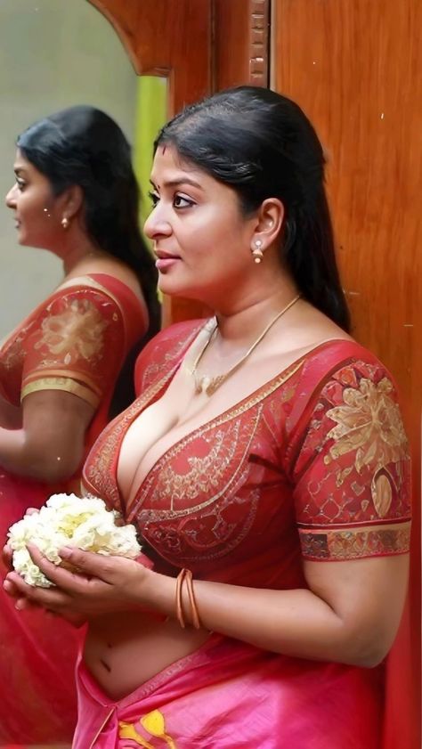 Pinky Reddy, Vip Girls, Hot Images, Actress Hot Pics, Actress Pics, Indian Actress Hot Pics, Beautiful Smile Women, Hot Pics, Indian Beauty Saree