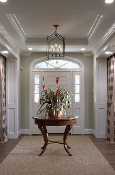 Round Foyer Table Decor Entryway, Round Foyer Table Decor, White Tray Ceiling, Foyer Table Decor Entryway, Wall Decor Foyer, Round Foyer, Foyer Table Decor, Round Foyer Table, Round Entry Table