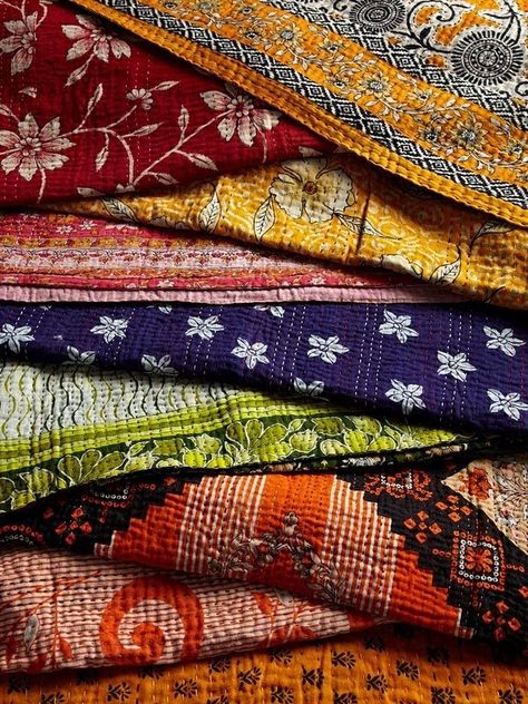 I am obsessed with these quilts. I have one and wish I could have more. They are so beautiful!! (Sari Quilts) Katha Stitch, Sari Quilt, Beaded Beads, Indian Textiles, Vintage Kantha Quilts, Kantha Throw, Colour Board, Fabulous Fabrics, Vintage Kantha