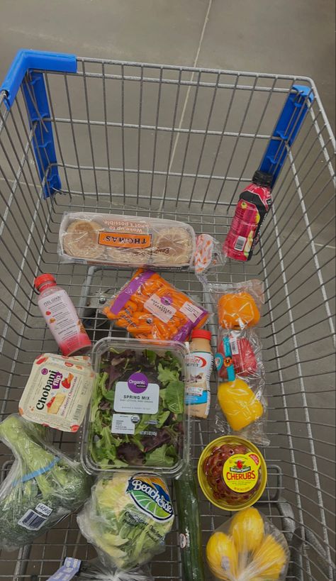 Budget Grocery Shopping, Healthy Grocery Shopping, Food Groceries, Shopping Pictures, Grocery Supermarket, Healthy Inspiration, Grocery Foods, Healthy Groceries, Healthy Food Motivation