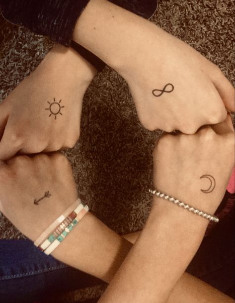 Henna Tattoo Designs Best Friend, Preppy Tattoo Ideas, Matching Henna Designs For Best Friends, Best Friend Henna Tattoos, Matching Henna Tattoos For Best Friends, Preppy Henna Tattoos, Preppy Tattoos, Ideas With Your Best Friend, Preppy Tattoo