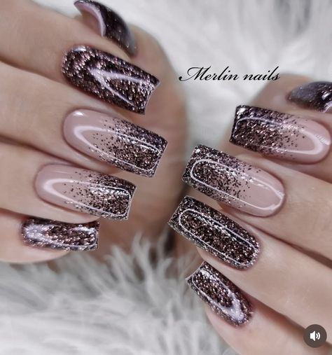 Rose Gold Sparkle Nails, Gold Sparkle Nails, Rose Gold Nails Glitter, Rose Gold Nails Design, Glitter Tip Nails, Gel Nail Polish Colors, Nagellack Trends, Rose Nail Art, Special Nails