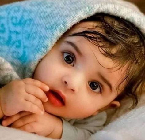 Cute Baby Images Hd, Cute Baby Wallpaper Hd, Baby Dp For Whatsapp, Bebi Photo, Mor Pankh Background, Hospital Images, Baby Wallpaper Hd, Baby Images Hd, Animations Cartoon