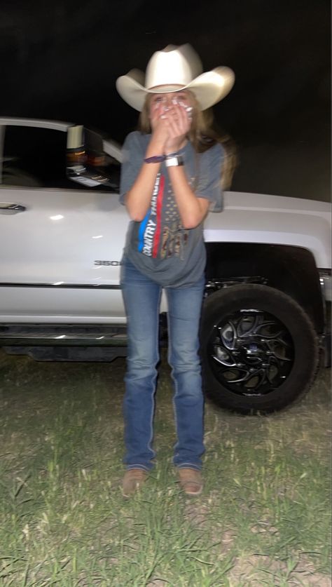 Hey Shawty, A Truck, Source Unknown, Country Girl, Cowboy, White