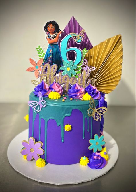 Encanto Birthday Cakes, Encanto Birthday Cake Simple, Encanto Birthday Party Cake, Encanto Treats, Encanto Cake Ideas, 2023 Birthday Cake, Encanto Birthday Cake, Encanto Cake, Disney Themed Cakes