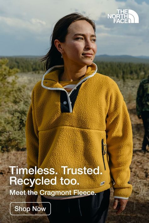 Seriously soft. Undeniably warm. Made from 100% recycled polyester, the Cragmont Fleece is the only layer you need for cool nights, brisk mornings and adventures through every season. Fall Hike Outfit, Cute Hiking Outfit, Safari Outfits, Fleece Outfit, Athleisure Men, Fleece Jackets, Mens Editorial, Wardrobe Tips, Outfits Chic