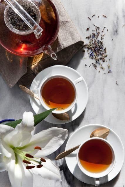 Two Cups Of Tea, Tea Photography, Pu Erh, Cups Of Tea, Healthy Teas, Tea Benefits, Love Tea, Oolong Tea, Tea For Two