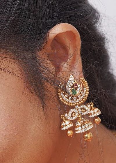 Polki Earrings Jhumkas, Diamond Buttalu, Big Earrings Gold, Delicate Diamond Necklace, Temple Jewellery Earrings, Wedding Jewelry Sets Bridal Jewellery, Indian Wedding Jewelry Sets, Gold Jhumka Earrings, Diamond Jewelry Earrings