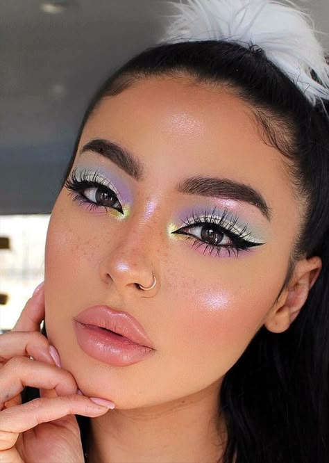 24 Pastel Easter Makeup Looks We Love 2022 - Mycozylive.com Bright Makeup Looks, Natural Eyeshadow Looks, Mekap Mata, Make Up Designs, Pastel Makeup, Makeup Tip, Easter Makeup, Bright Makeup, Rave Makeup