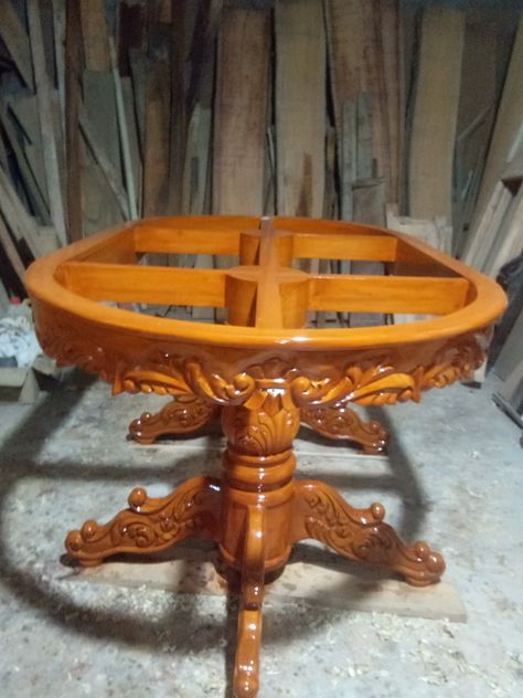 Daining Tebel Design Simple, Carved Dining Table, Latest Dining Table Designs, Tea Table Furniture, Dining Room Furniture Design, Wooden Dining Table Designs, Wooden Dining Table Set, Box Bed Design, Dining Table Design Modern